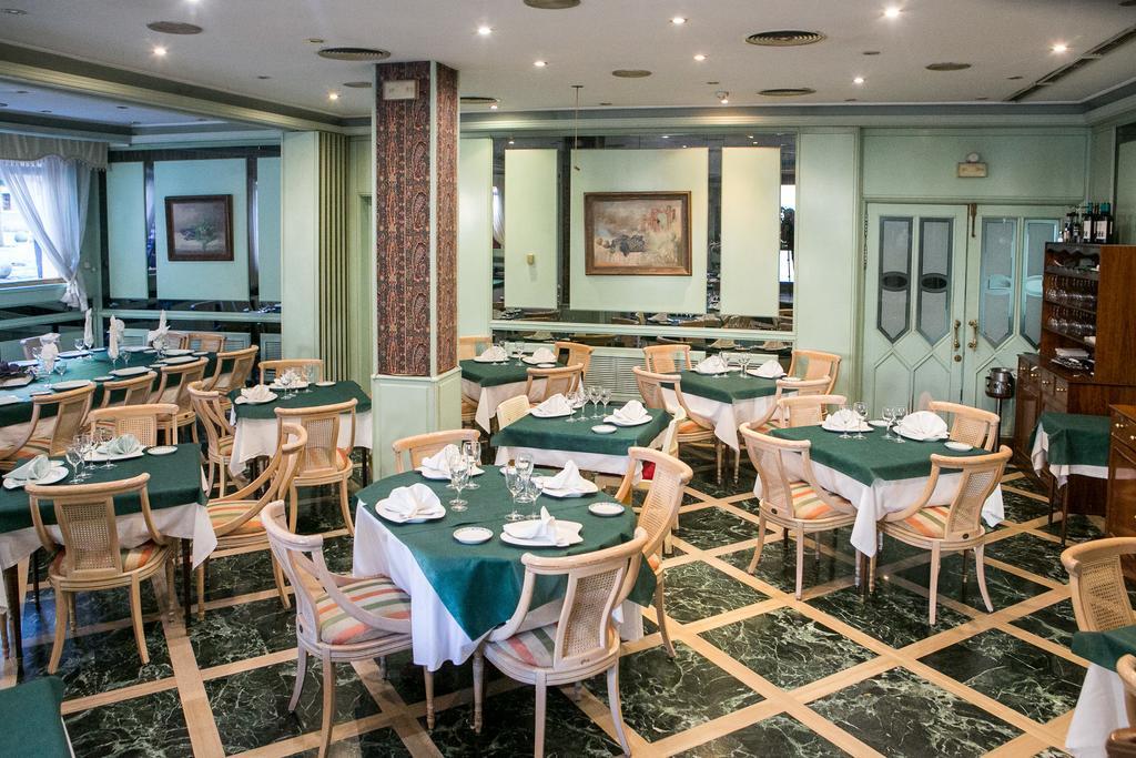 Hotel Tibur Zaragoza Dış mekan fotoğraf